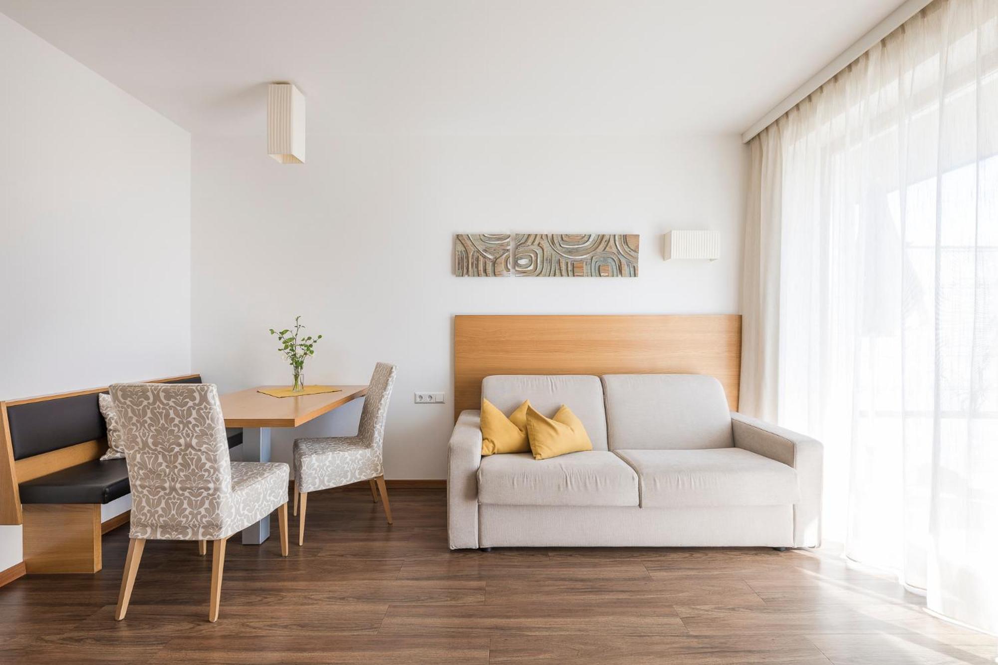 Residence Aqualis Marlengo Zewnętrze zdjęcie